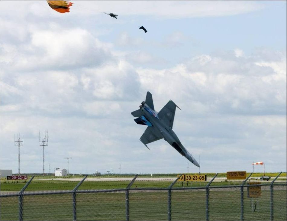 F18 crash in Canada F18 crash in Canada