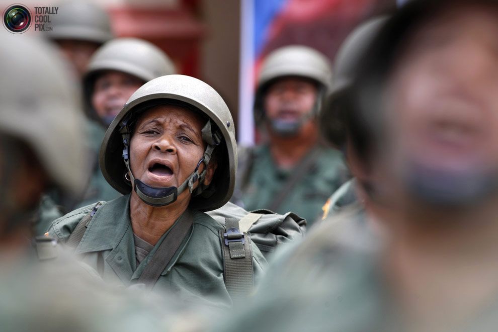 vojsci Žene u vojsci, ljepota i opasnost.