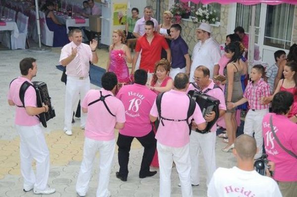 barbie Heidi Janković: I'm a barbie girl in this barbie world!