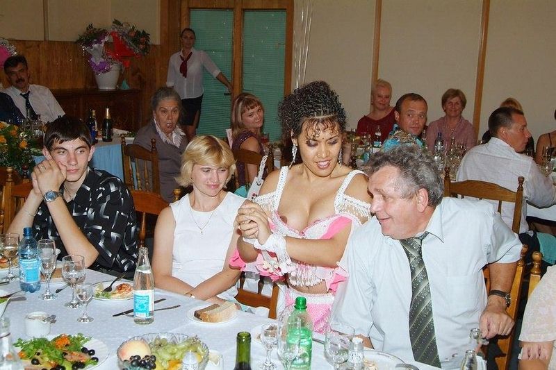 trenuci Vjenčanja i nezgodni trenuci